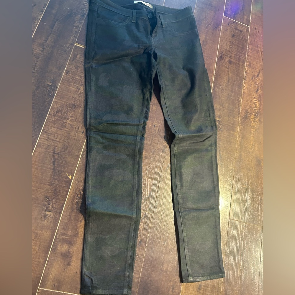 J BRAND dark army jeans size 28
